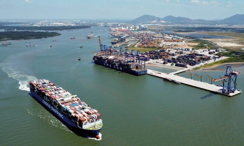 ADB dự báo GDP Việt Nam tăng 7,2% năm nay