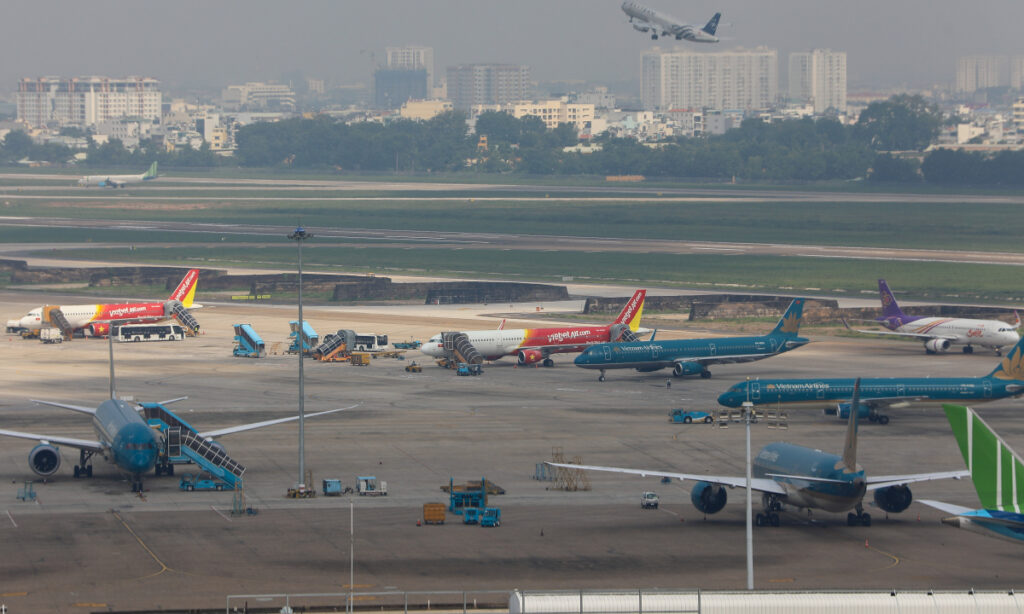 ACV: Giá vé máy bay nội địa tăng 15-20% do khủng hoảng nhiên liệu