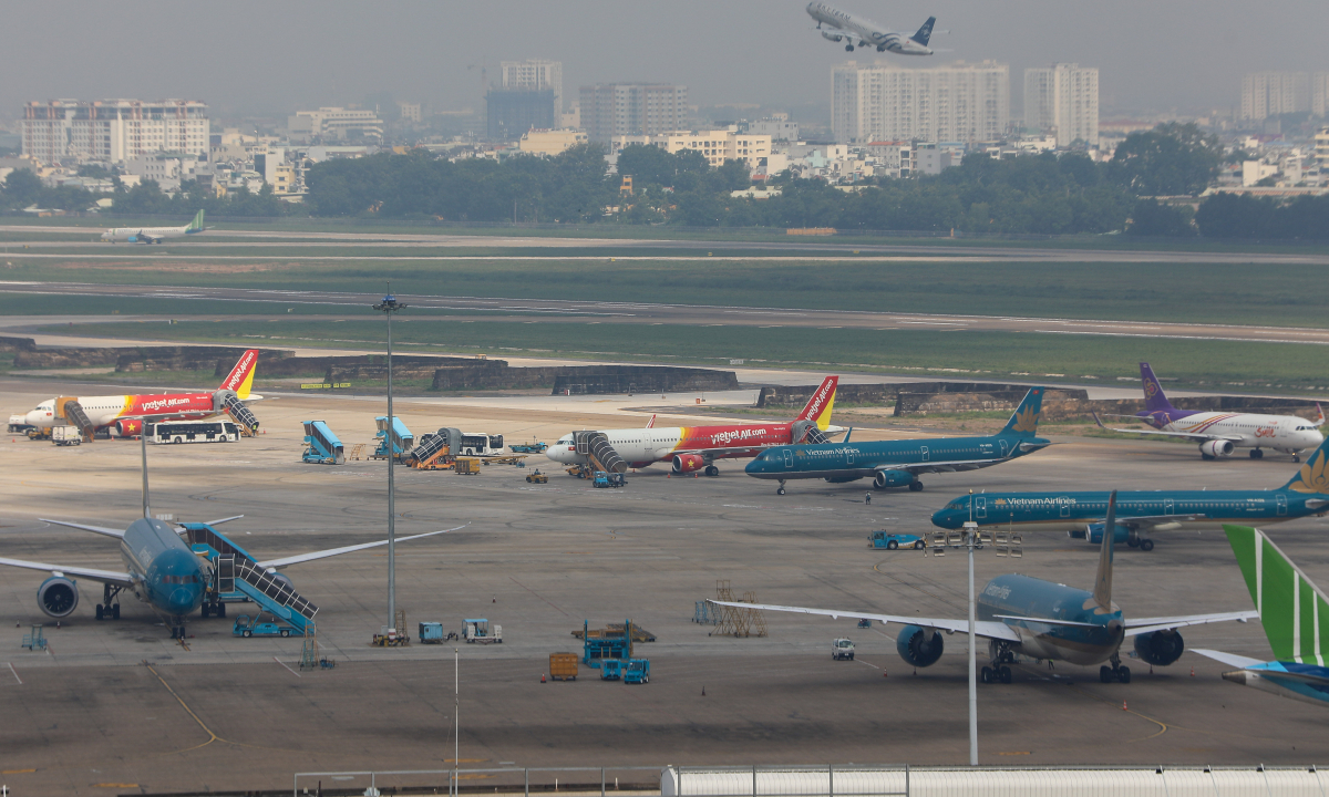 ACV: Giá vé máy bay nội địa tăng 15-20% do khủng hoảng nhiên liệu