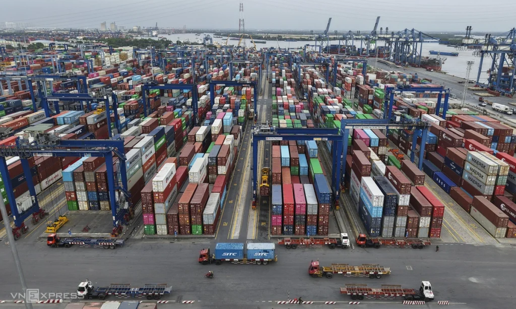 Bài toán 'giữ phong độ' xuất khẩu trong xung đột Trung Đông