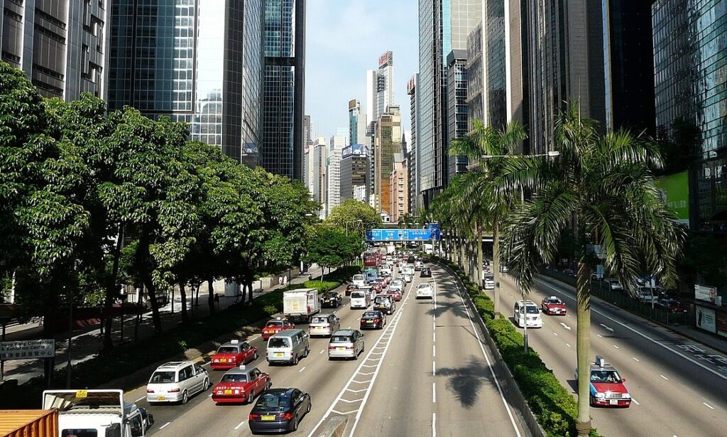 Hong Kong có giá xăng đắt nhất thế giới