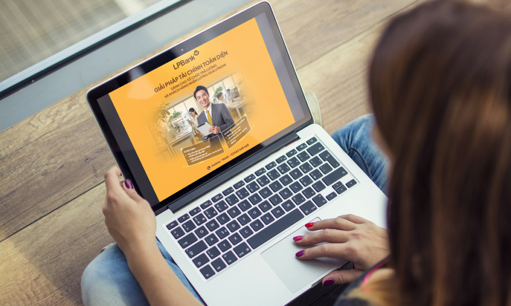 LPBank hỗ trợ doanh nghiệp chi lương, quản lý dòng tiền