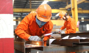 Khảo sát tình hình kinh doanh 6 tháng đầu năm 2026