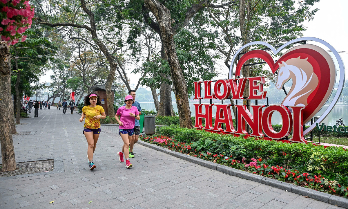 Hà Nội có chi phí sinh hoạt đắt đỏ nhất cả nước