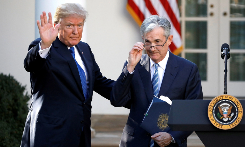 Ông Trump lại dọa sa thải Chủ tịch Fed