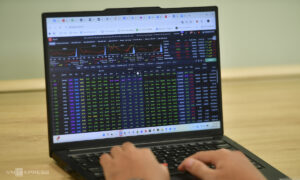 Chứng khoán tăng trở lại