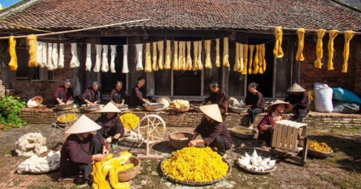 Hoàn thiện thể chế để làng nghề phát triển bền vững