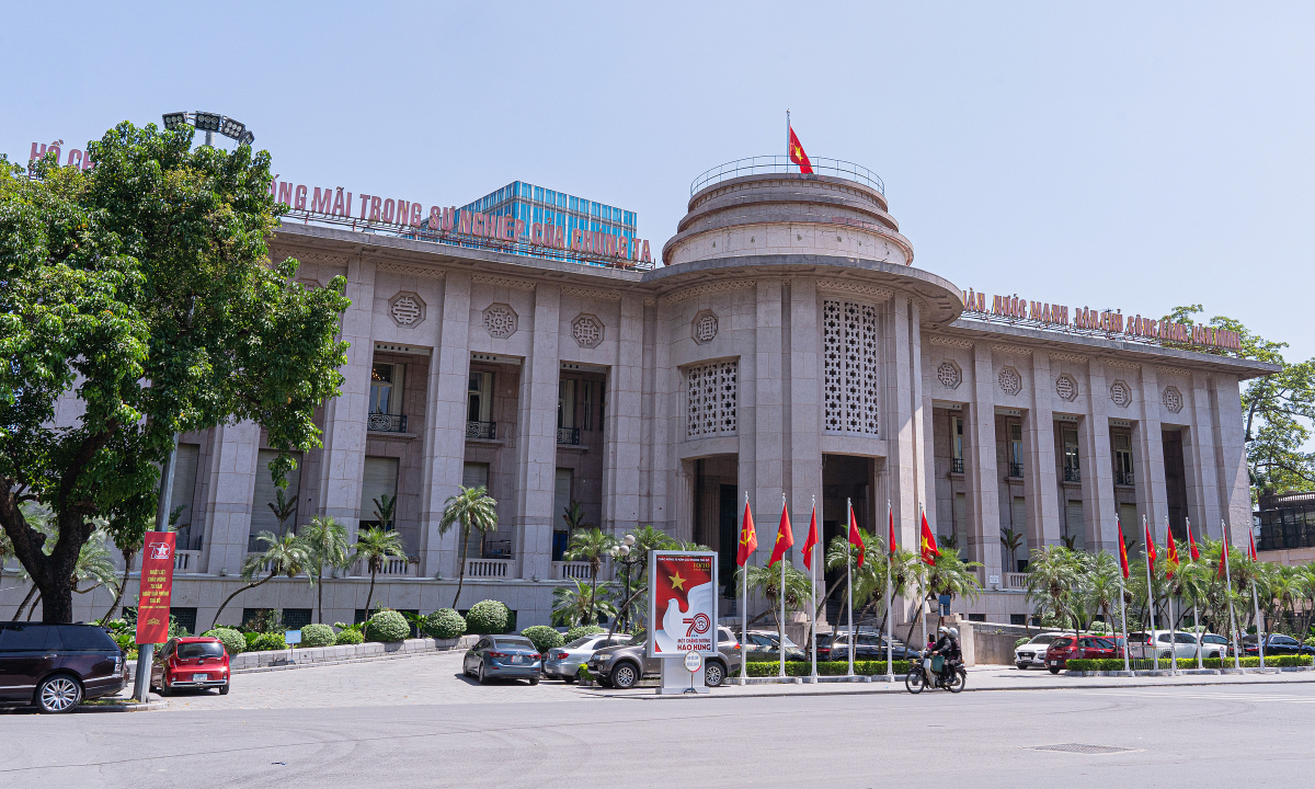 Ngân hàng Nhà nước yêu cầu Vinhomes tuân thủ quy định khi đổi vàng lấy nhà