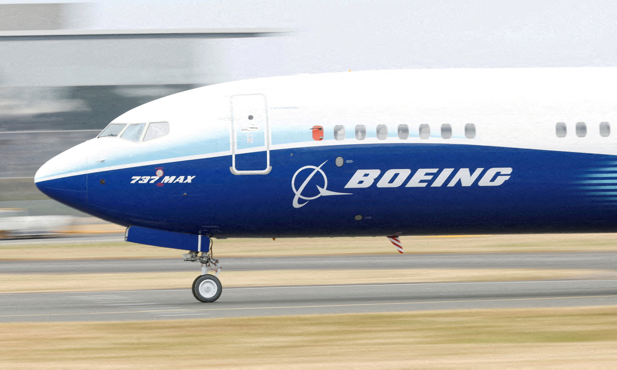 Cổ phiếu Boeing mất giá khi Trung Quốc có thể chỉ mua 200 máy bay