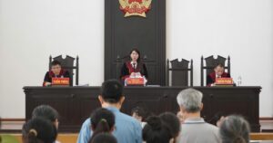 Hai cựu Cục trưởng Cục An toàn thực phẩm được giảm án tù