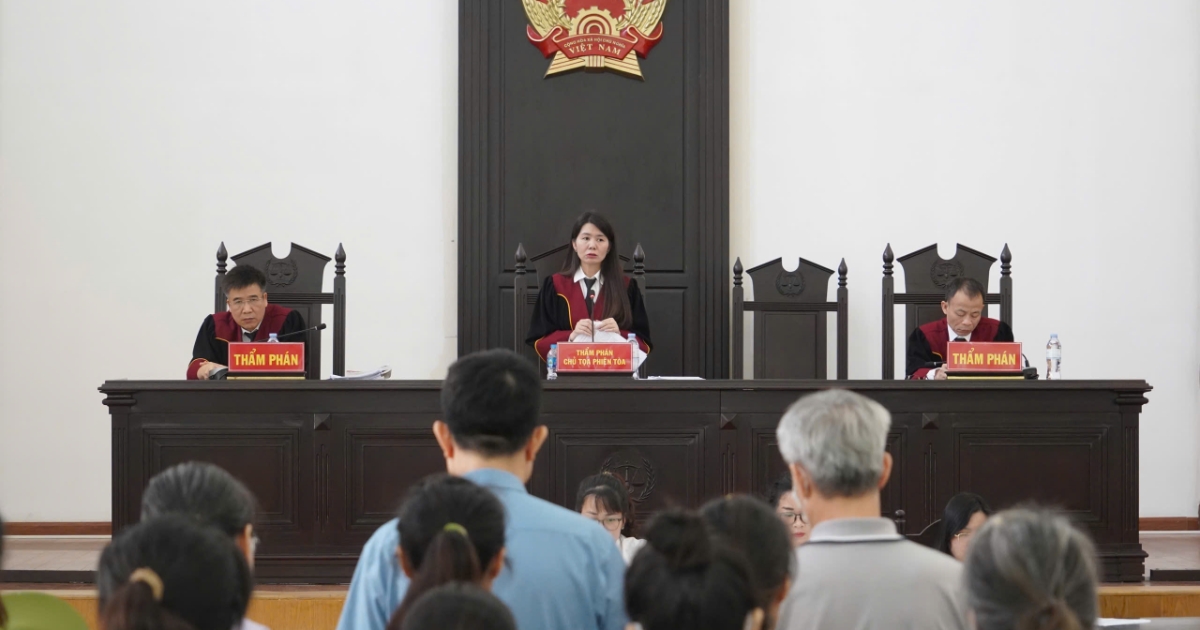 Hai cựu Cục trưởng Cục An toàn thực phẩm được giảm án tù