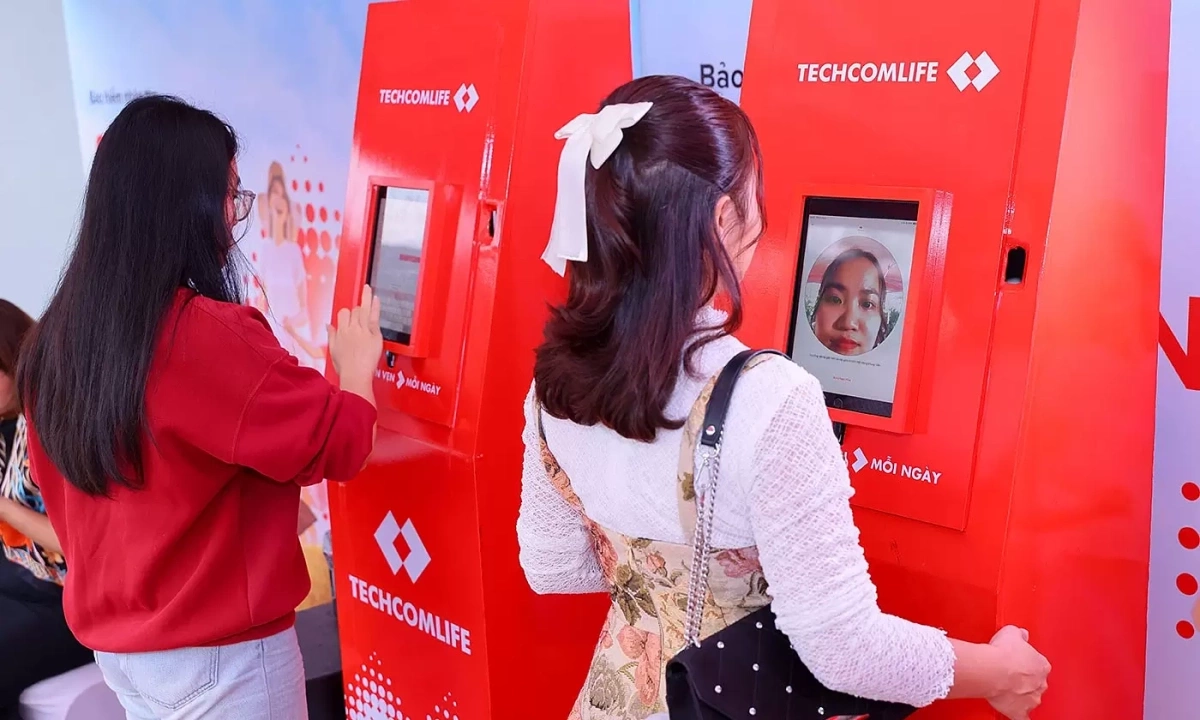 'Tân binh' bảo hiểm của Techcombank vào top thị phần bán mới