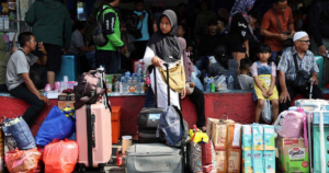 Kinh tế Indonesia tăng trưởng mạnh nhất gần 3 năm, chuyên gia cảnh báo khó bền vững
