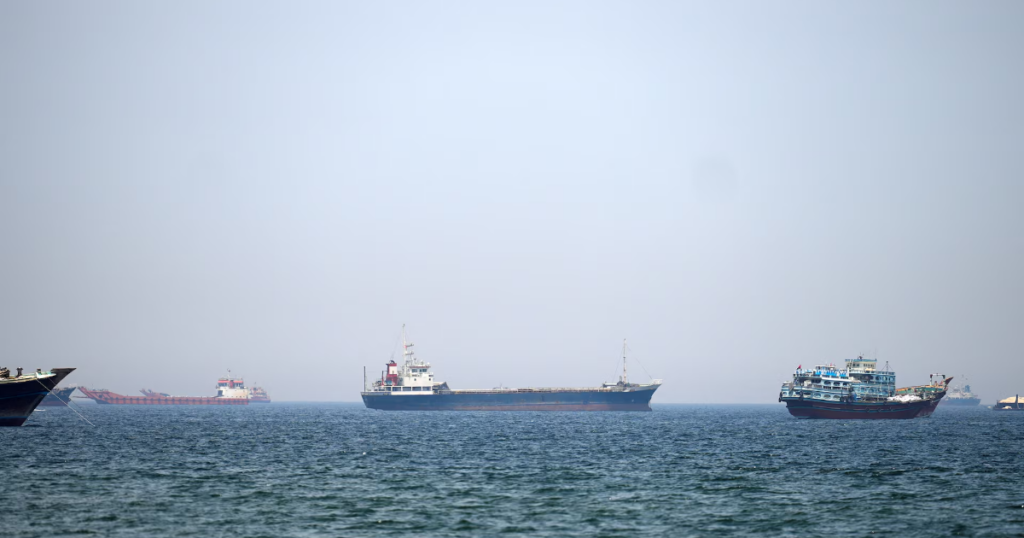 Mỹ kêu gọi quốc tế chung tay mở lại eo biển Hormuz
