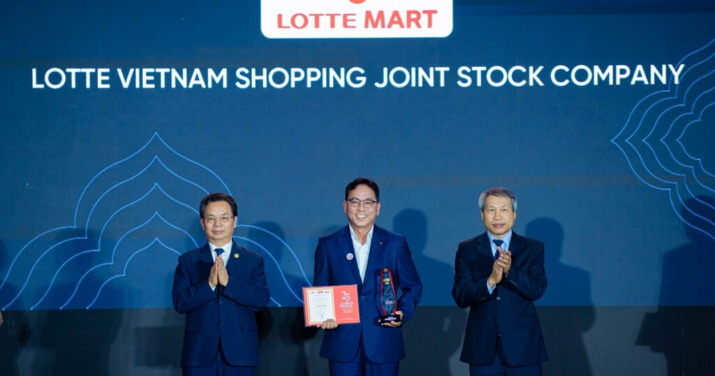 LOTTE MART Việt Nam được vinh danh là doanh nghiệp chuyển đổi xanh