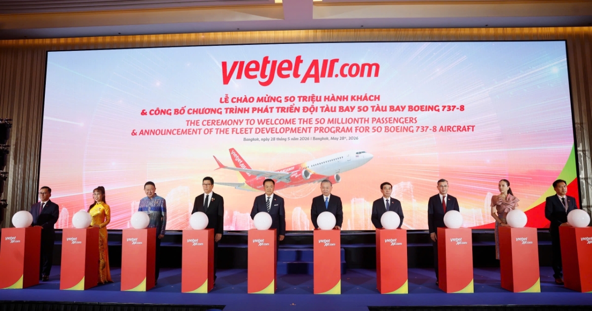 Vietjet chào mừng 50 triệu lượt khách Việt Nam - Thái Lan, phát triển đội bay Boeing thế hệ mới