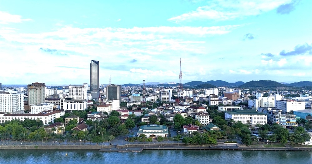 Huế khai thác lợi thế di sản, kinh tế biển để tăng tốc phát triển
