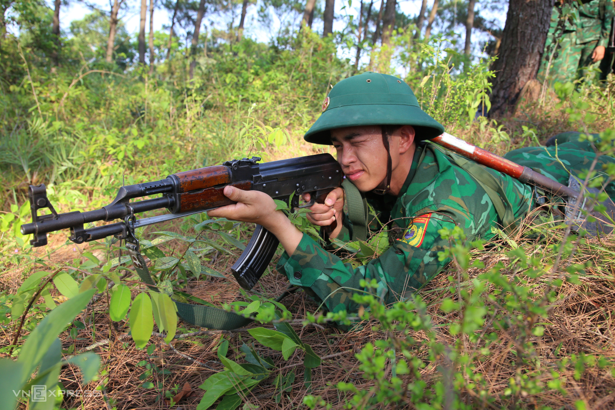Một ngày của tân binh biên phòng
