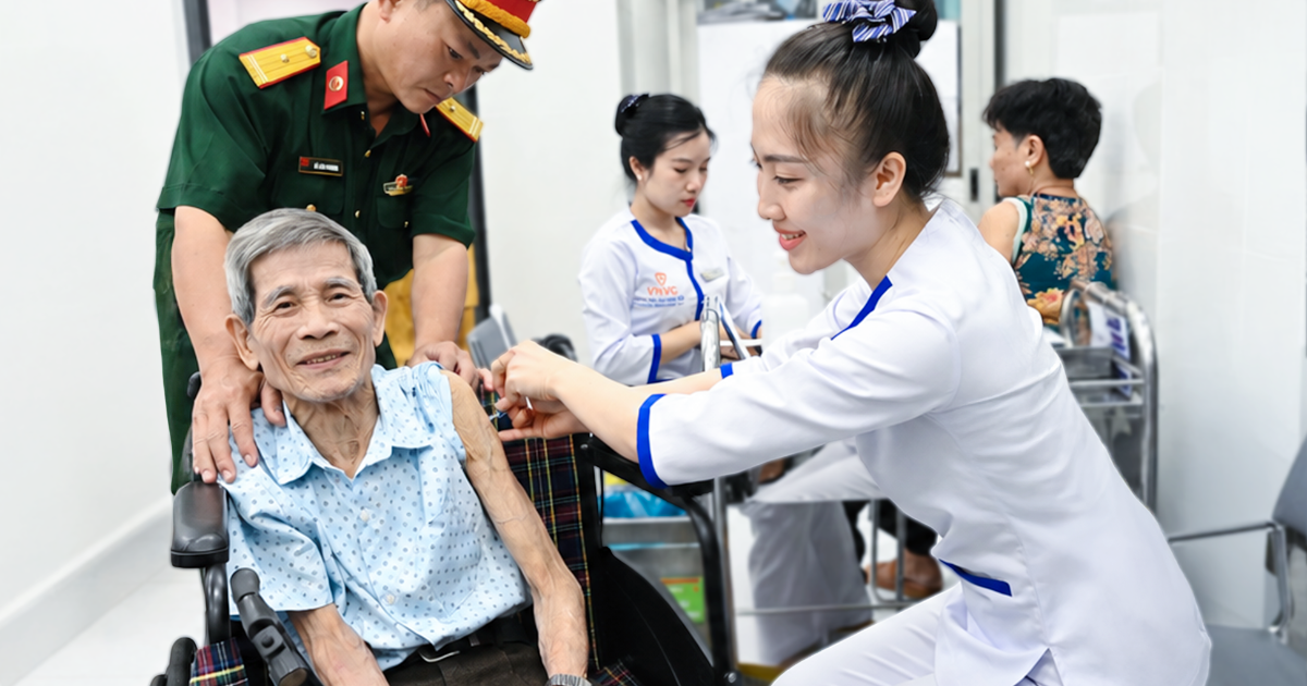 VNVC tặng Gói tài trợ y tế hơn 10 tỷ đồng cho Đặc khu Côn Đảo