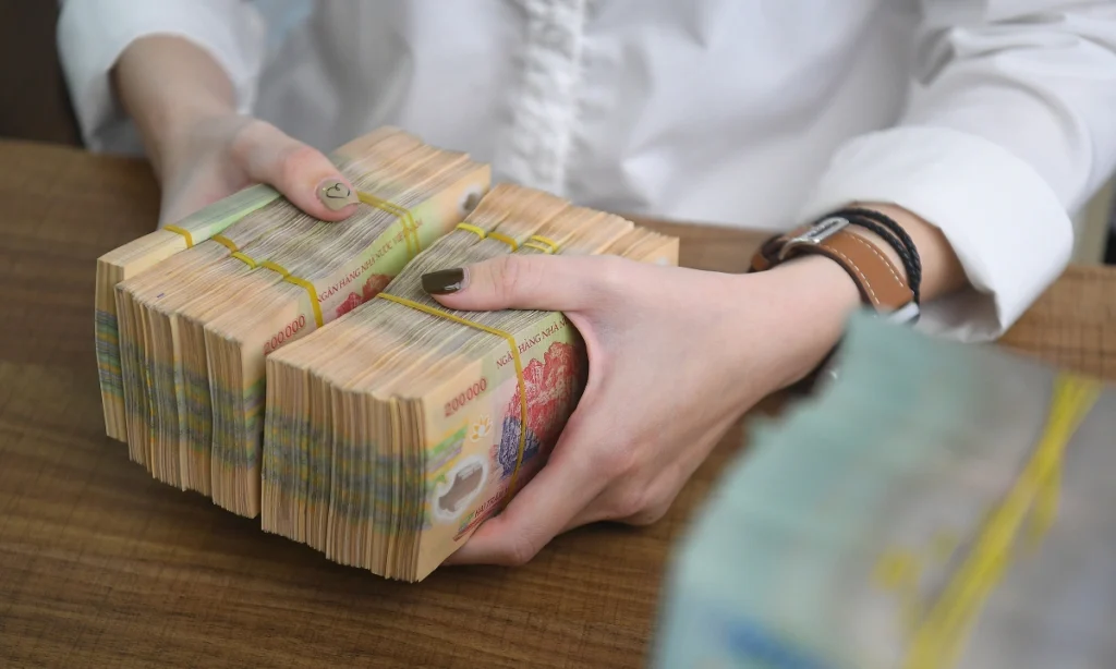 Đề xuất thu nhập tháng trên 28,6 triệu đồng mới phải nộp thuế