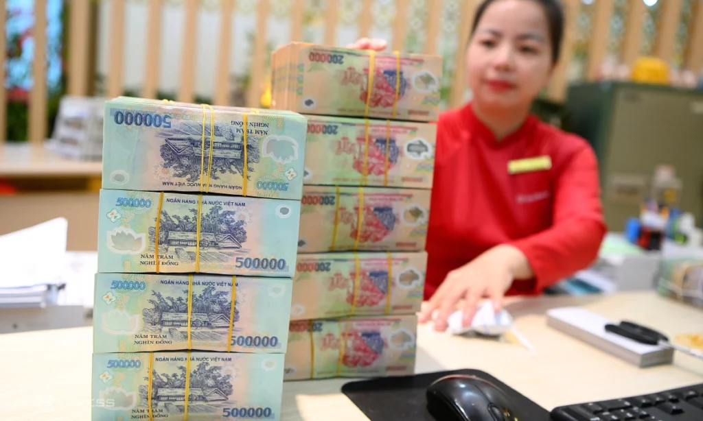 Tiền mặt có luôn là 'vua'?