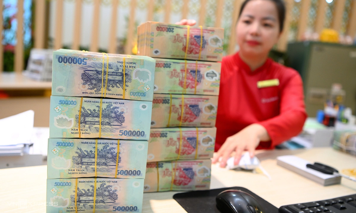 Tiền mặt có luôn là 'vua'?
