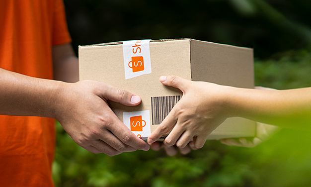 Shopee Việt Nam: 'Phí sàn gắn liền với bài toán chất lượng tăng trưởng'