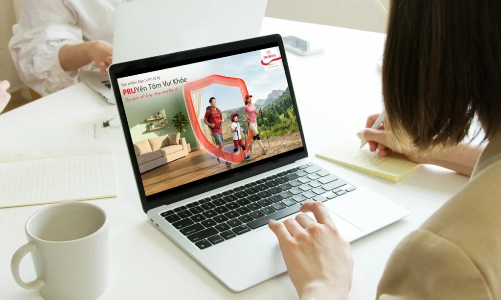 Prudential mở rộng hành trình 'Yên tâm vui khỏe'