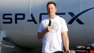 Elon Musk mất hơn 150 tỷ USD khi cổ phiếu SpaceX lao dốc