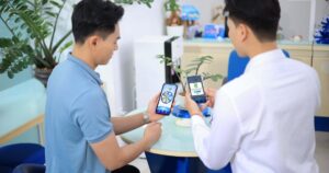 Gắn bó càng lâu, nhận quà càng lớn cùng VinaPhone