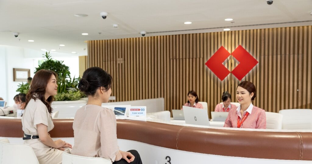 Techcombank tăng 3 bậc trong bảng xếp hạng Fortune Southeast Asia 500 năm 2026