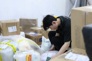 Cách bưu cục J&T Cargo tối ưu vận chuyển hàng nặng hẻm nhỏ tại TP HCM