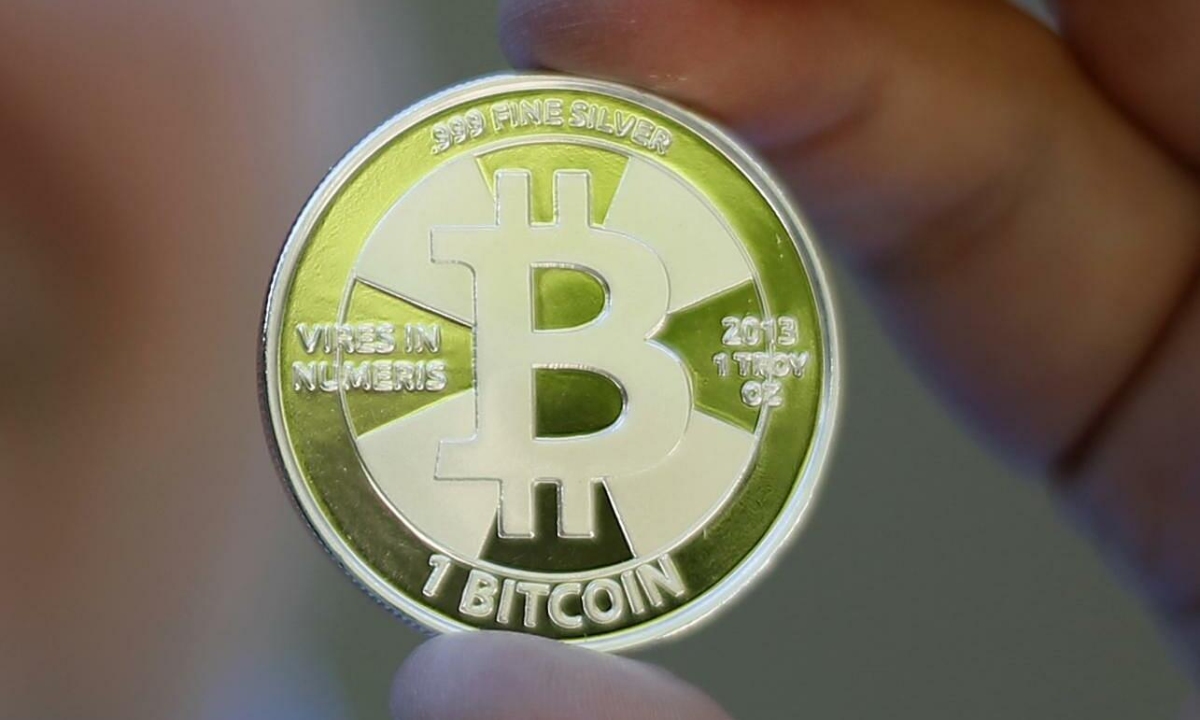 Bitcoin yếu đi do dòng vốn đổ về AI