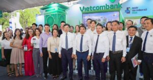 Vietcombank đồng hành phát triển tài chính số toàn diện đến cộng đồng