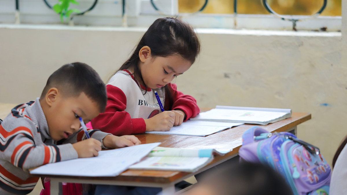 Đề xuất cho học sinh, sinh viên nghèo vay tối đa 8 triệu đồng một tháng