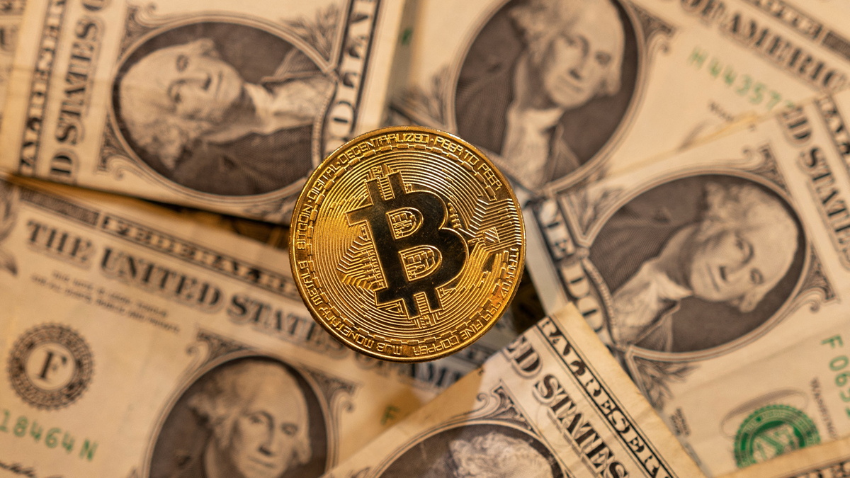 Nhà đầu tư bắt đầu gom Bitcoin
