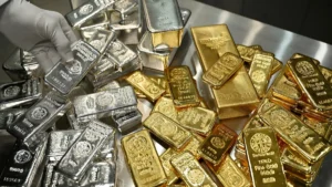 Giá vàng thế giới lên gần 4.100 USD
