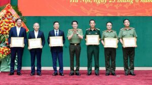 MSB nhận bằng khen về phòng chống tội phạm công nghệ cao