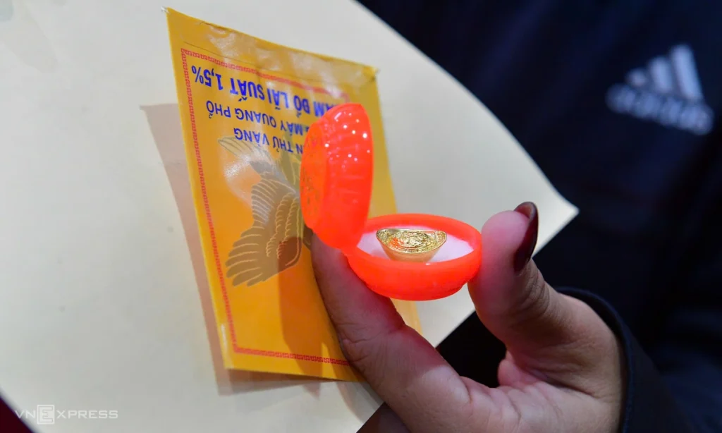 Mua vàng để đầu tư hay tích sản?
