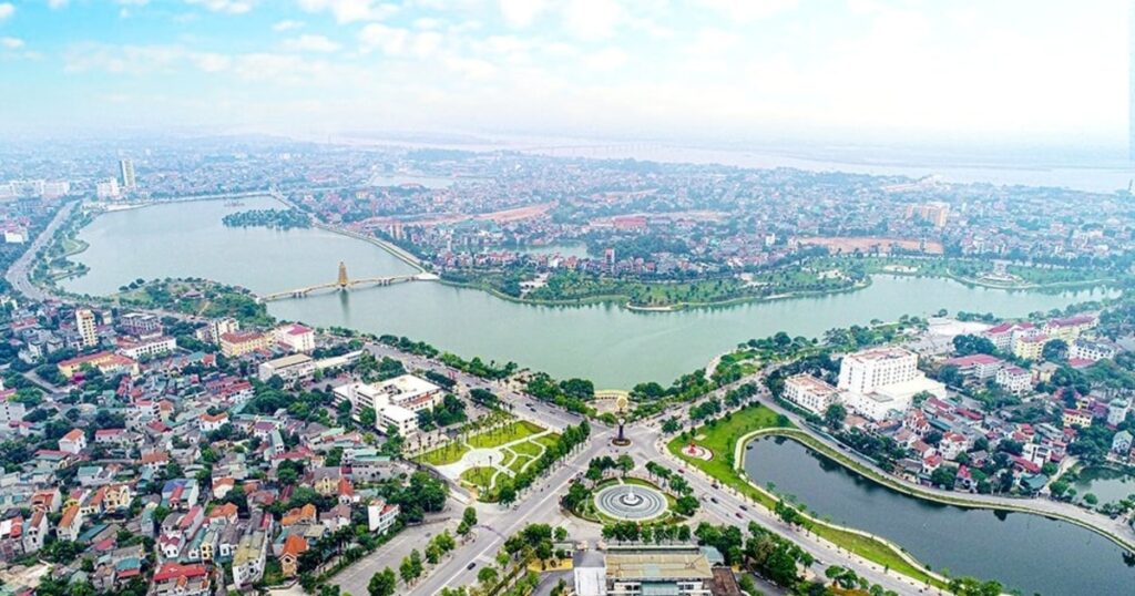 Không sắp xếp đồng loạt xã, phường chưa đạt chuẩn