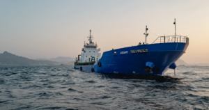 Giao thông ở eo biển Hormuz lại giảm mạnh