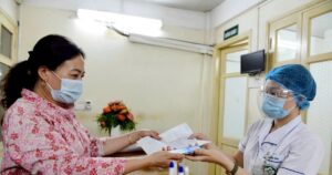 Bộ Nội vụ đề xuất bổ sung đối tượng tham gia bảo hiểm y tế do Nhà nước đóng