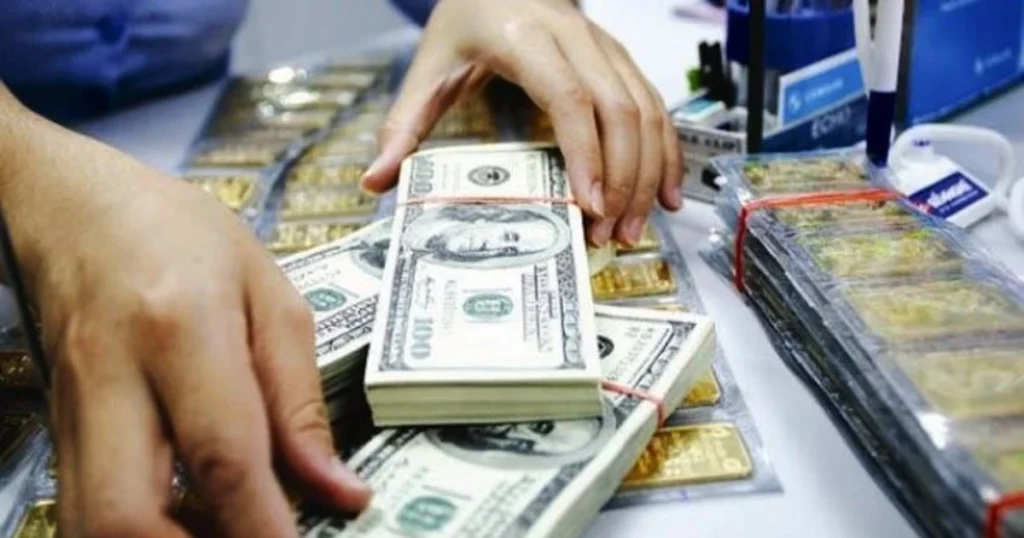 Giá USD thị trường tự do giảm mạnh cả 2 chiều mua và bán
