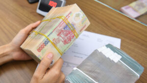 Lãi suất cho vay bình quân lên 10,5% một năm