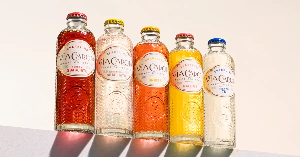 Cảm giác "cao cấp" của đồ uống không chỉ được định nghĩa bởi giá cả