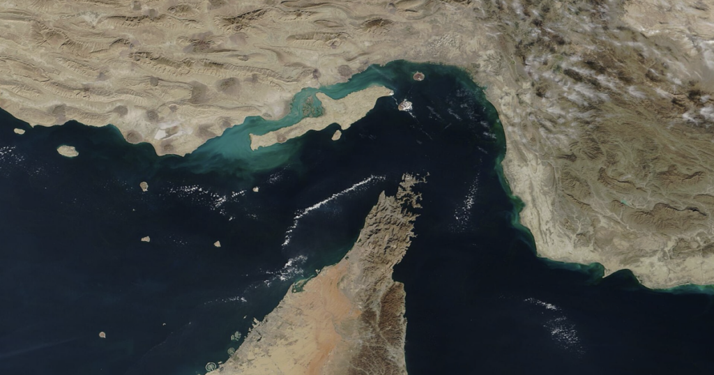 Chiến tranh Mỹ - Iran trở thành cuộc chiến giành quyền kiểm soát eo biển Hormuz