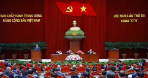 Trung ương bàn về đổi mới mô hình phát triển Việt Nam