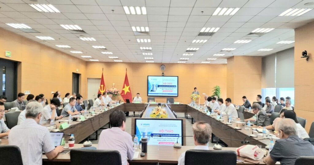 Việt Nam cần hàng chục nghìn nhân lực để phát triển năng lượng nguyên tử