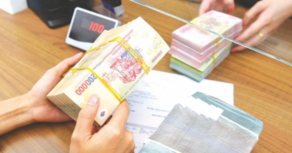 Truy tố cựu giám đốc ngân hàng ký hồ sơ khống giúp doanh nghiệp chiếm đoạt vốn