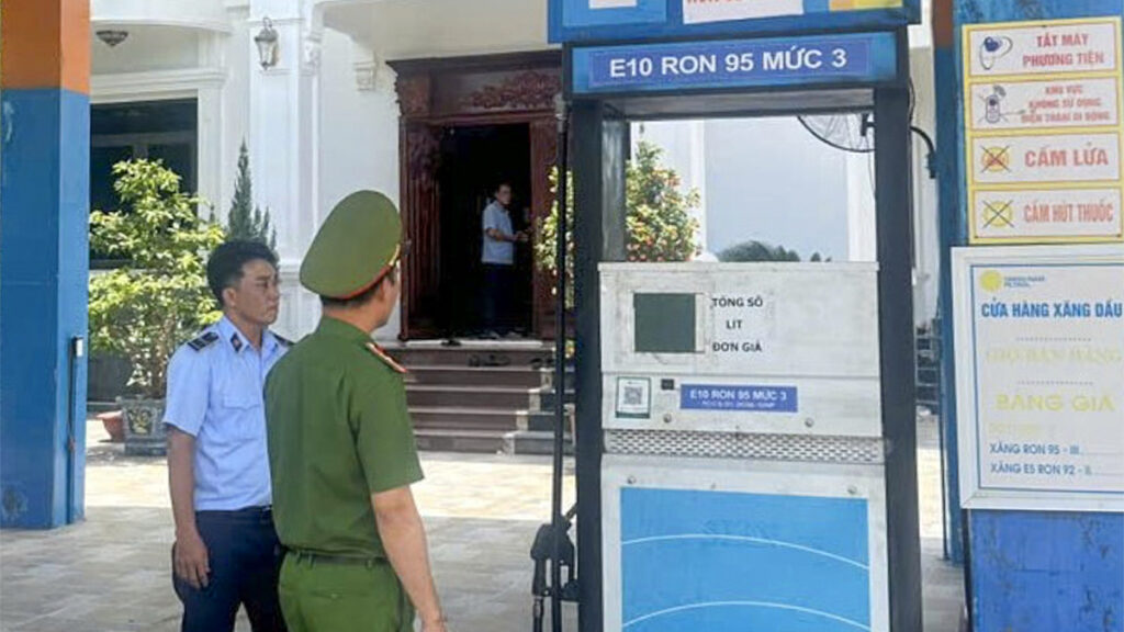 Cây xăng bị phạt 40 triệu đồng vì tự ý tăng giá